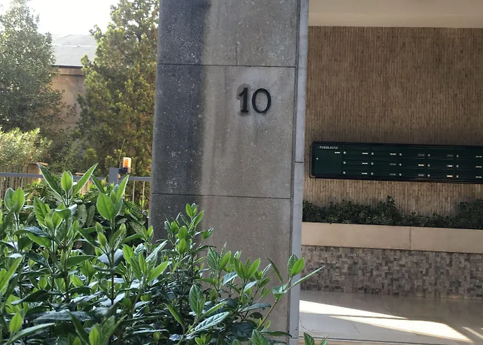 Simoni 10 Pensión 3*