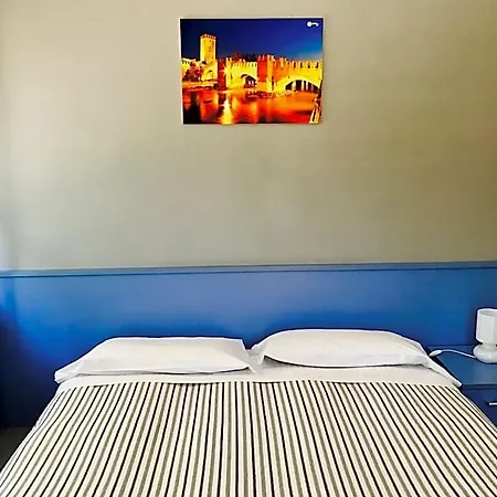 Simoni 10 3* Верона