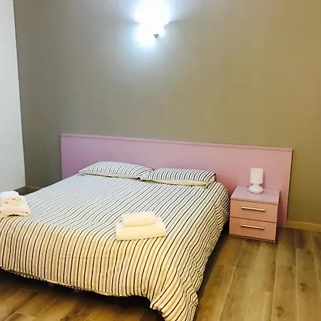 ゲストハウス Simoni 10 3*