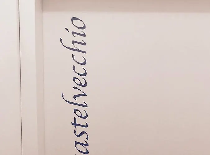 시모니 10 3* 베로나